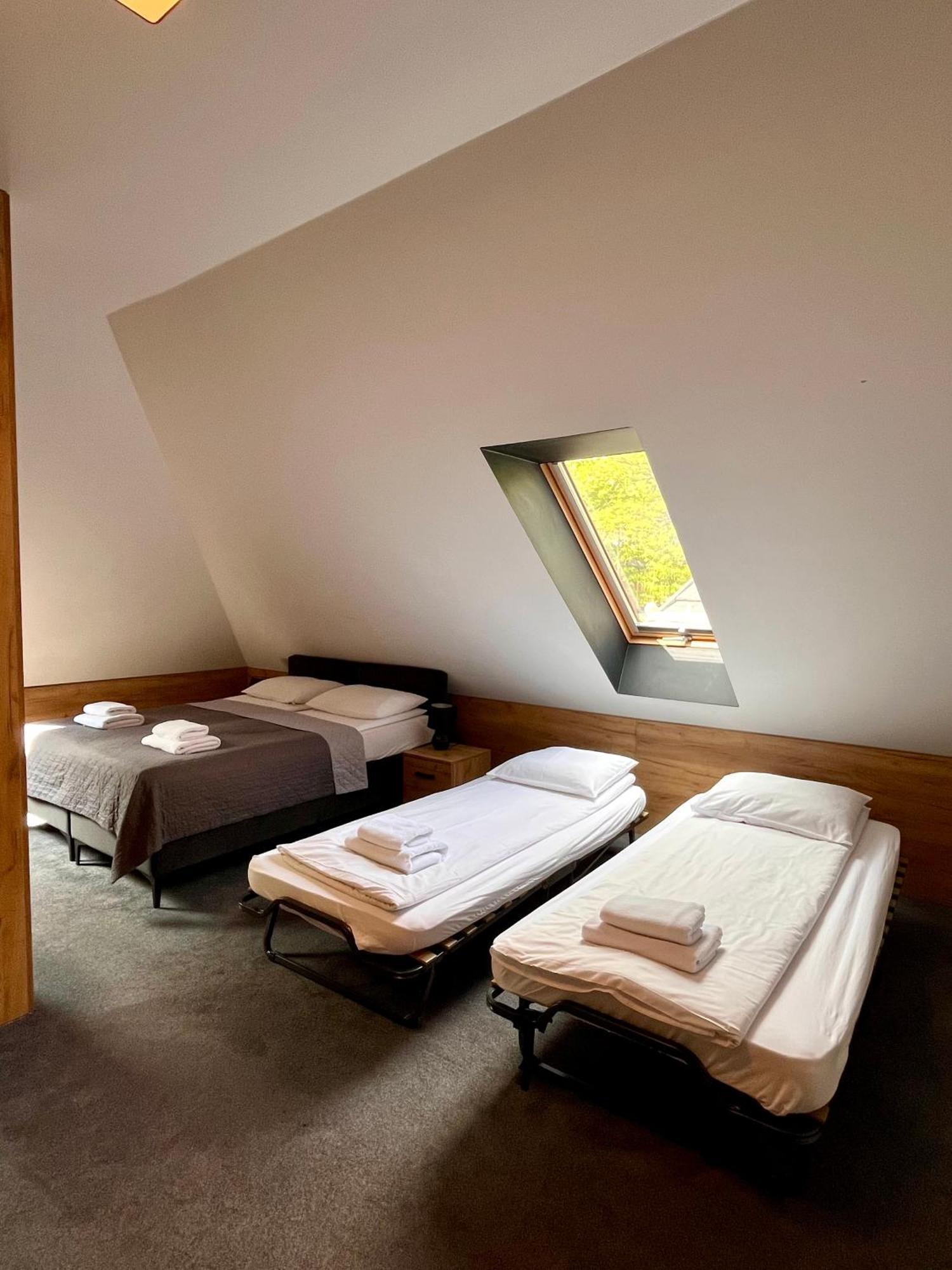 Bed and Breakfast Ostoja Garden Brody  Zimmer foto